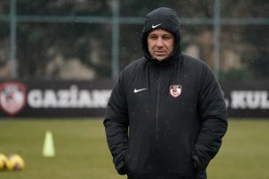 Gazişehir FK Başakşehir